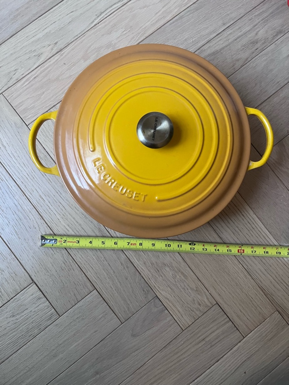 Le Creuset Yellow to Tan Gradient Round Enameled Dutch Oven